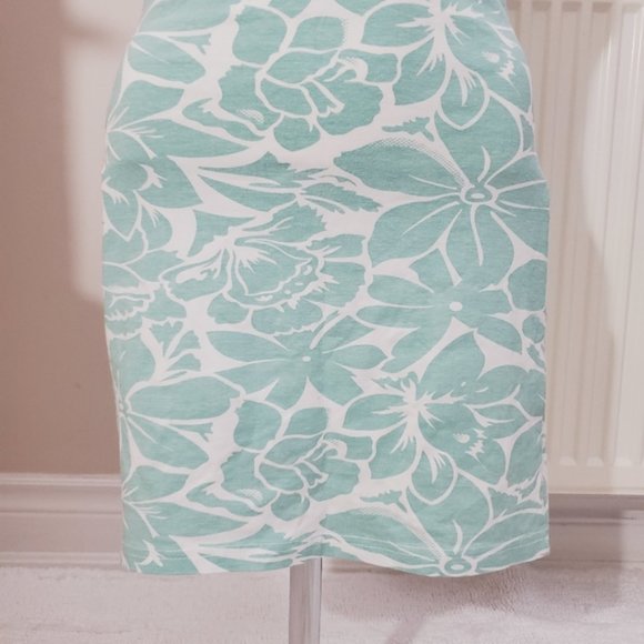 Cotton Tank Dress with Leaf design- M (Fits slightly smaller) - Picture 7 of 8